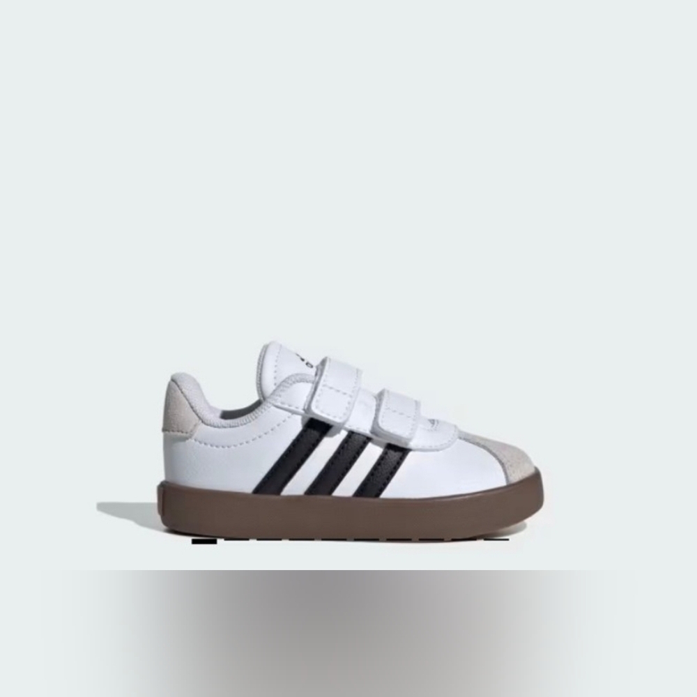 Adidas Kids White and Black Sneakers VLCOURT3.0CFI Size 10K NEW